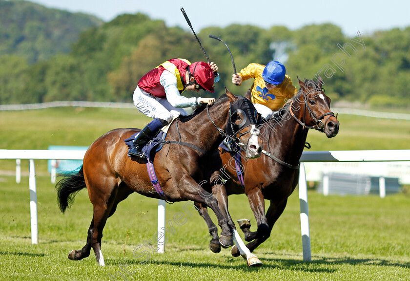 Commonsensical-0006 
 COMMONSENSICAL (left, Harry Davies) beats WAY OF LIFE (right) in The Plan A Consulting Handicap
Chepstow 27 May 2022 - Pic Steven Cargill / Racingfotos.com