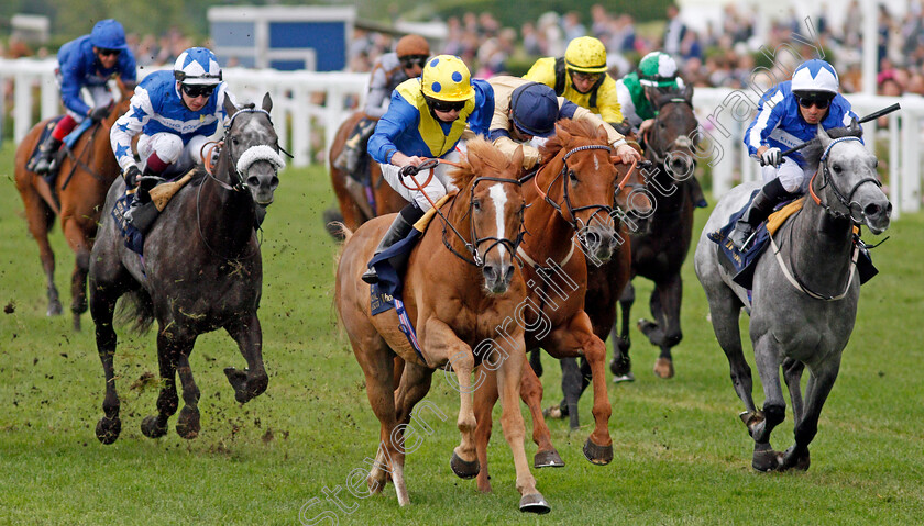 Dream-Of-Dreams-0006 
 DREAM OF DREAMS (centre, Ryan Moore) beats GLEN SHIEL (2nd right) and ART POWER (right) in The Diamond Jubilee Stakes
Royal Ascot 19 Jun 2021 - Pic Steven Cargill / Racingfotos.com