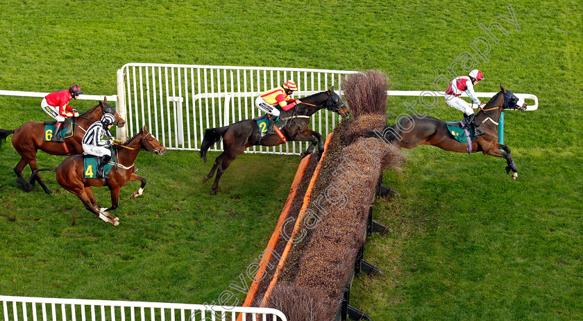 Sir-Jack-Yeats-0005 
 SIR JACK YEATS (right, James Bowen) leads PRINCETON ROYALE (centre) and FIXED RATE (left) in The Download The At The Races App Handicap Chase
Fakenham 16 Oct 2020 - Pic Steven Cargill / Racingfotos.com