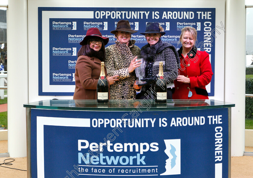 The-Mighty-Don-0005 
 Presentation for The Pertemps Network Handicap Hurdle won by THE MIGHTY DON
Cheltenham 27 Oct 2018 - Pic Steven Cargill / Racingfotos.com