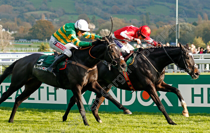 Foxtail-Hill-0005 
 FOXTAIL HILL (right, Sam Twiston-Davies) beats LE PREZIEN (left) in The Randox Health Handicap Chase Cheltenham 28 oct 2017 - Pic Steven Cargill / Racingfotos.com