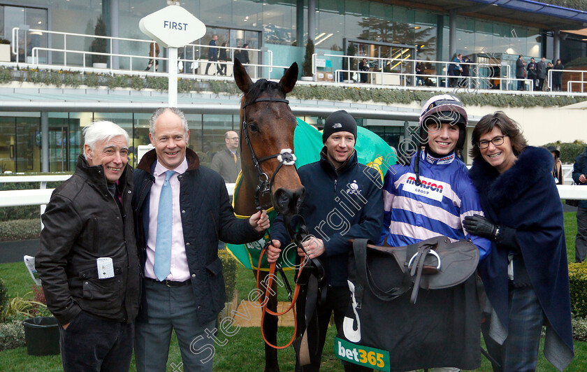 Cyrname-0009 
 CYRNAME (Harry Cobden) with owner Samantha De La Hey after The Bet365 Handicap Chase
Ascot 19 Jan 2019 - Pic Steven Cargill / Racingfotos.com