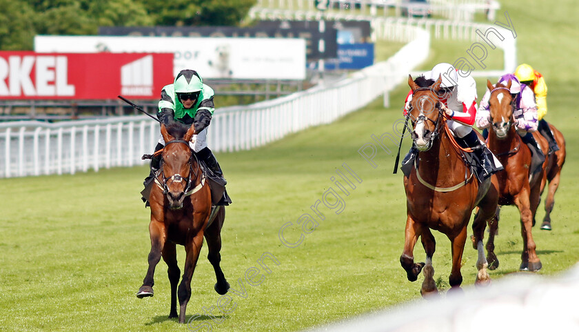 Aggagio-0001 
 AGGAGIO (left, Aidan Keeley) beats GOSHEN (right) in The Sussex Roof Garden Bar Handicap
Goodwood 20 May 2022 - Pic Steven Cargill / Racingfotos.com