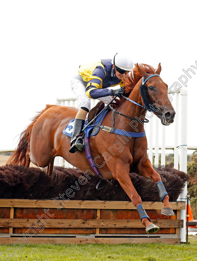 Fourni-0001 
 FOURNI (Darragh Keogh)
Les Landes Jersey 26 Aug 2019 - Pic Steven Cargill / Racingfotos.com