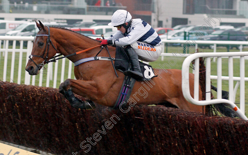 Indy-Five-0001 
 INDY FIVE (Trevor Whelan) wins The Betfair Each Way Edge Novices Limited Handicap Chase Newbury 10 Feb 2018 - Pic Steven Cargill / Racingfotos.com