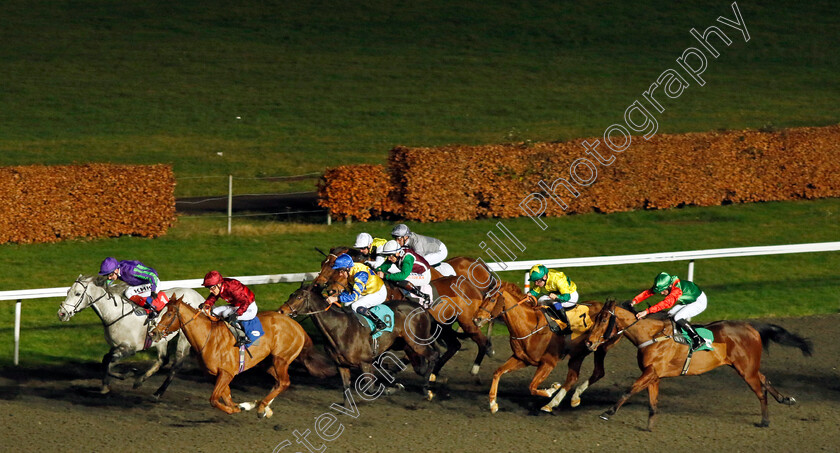 Mclean-House-0003 
 MCLEAN HOUSE (red, William Carver) beats SOAR ABOVE (farside) in The Alexander Bienz Kindred Spirit Handicap
Kempton 13 Dec 2023 - Pic Steven Cargill / Racingfotos.com