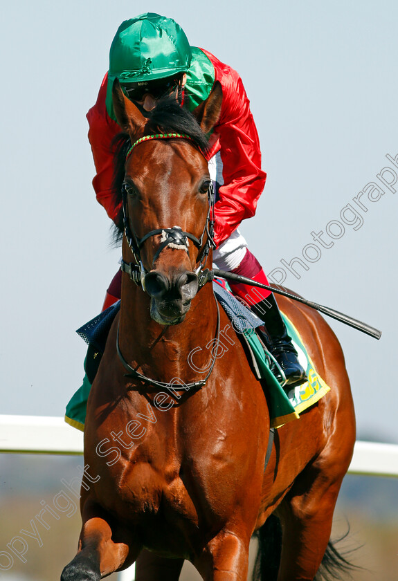 Waldkonig-0001 
 WALDKONIG (Frankie Dettori) winner of The bet365 Gordon Richards Stakes
Sandown 23 Apr 2021 - Pic Steven Cargill / Racingfotos.com