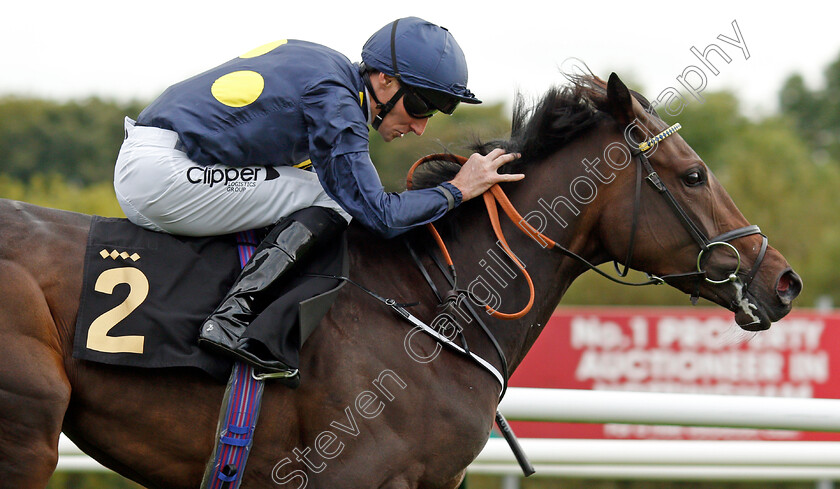 Cet-Horizon-0008 
 CET HORIZON (Daniel Tudhope) wins The British EBF Maiden Fillies Stakes
Nottingham 13 Oct 2021 - Pic Steven Cargill / Racingfotos.com