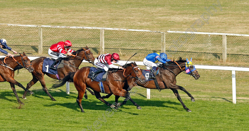 Sound-Angela-0003 
 SOUND ANGELA (Silvestre de Sousa) beats NAOMI LAPAGLIA (centre) in The EBF Stallions John Musker Fillies Stakes
Yarmouth 18 Sep 2024 - Pic Steven Cargill / Racingfotos.com