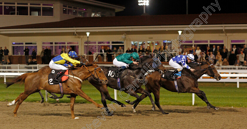 Smart-Connection-0003 
 SMART CONNECTION (right, Kieran O'Neill) beats AIGUILLETTE (centre, William Buick) and ZEFFERINO (left, Ellie MacKenzie)
Chelmsford 14 Oct 2021 - Pic Steven Cargill / Racingfotos.com