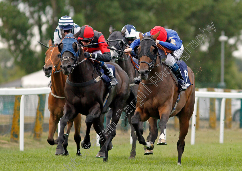 Camachess-0005 
 CAMACHESS (right, Callum Shepherd) beats ZAPPER CASS (left) in The Follow At The Races On Twitter Handicap
Yarmouth 28 Jul 2020 - Pic Steven Cargill / Racingfotos.com