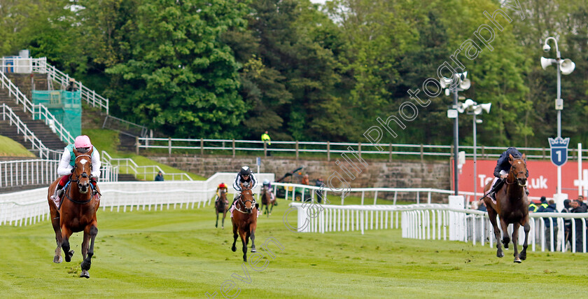 Arrest-0011 
 ARREST (Frankie Dettori) wins The Boodles Chester Vase
Chester 10 May 2023 - Pic Steven Cargill / Racingfotos.com