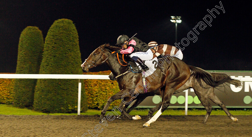 Object-0003 
 OBJECT (Silvestre De Sousa) wins The Unibet New Instant Roulette Nursery
Kempton 10 Nov 2021 - Pic Steven Cargill / Racingfotos.com