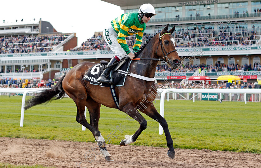 Jonbon-0002 
 JONBON (Aidan Coleman) winner of The Betway Top Novices Hurdle
Aintree 8 Apr 2022 - Pic Steven Cargill / Racingfotos.com