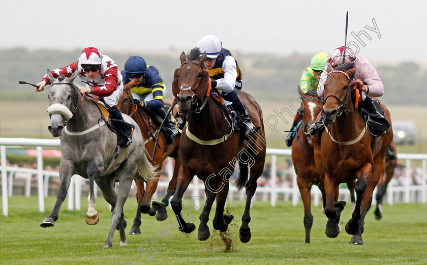 Ragosina-0003 
 RAGOSINA (centre, Daniel Muscutt) beats MOONLIT CLOUD (right) and LETHAL TOUCH (left) in The Minzaal Bred At Ringfort Stud Fillies Handicap
Newmarket 30 Jun 2023 - Pic Steven Cargill / Racingfotos.com