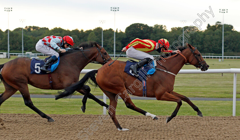 Singing-The-Blues-0005 
 SINGING THE BLUES (Daniel Muscutt) beats RED SECRET (left) in The Download The At The Races App Handicap
Wolverhampton 31 Jul 2020 - Pic Steven Cargill / Racingfotos.com