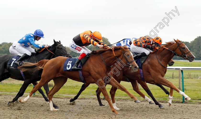 Sophosc-0005 
 SOPHOSC (right, Charles Bishop) beats ITIZZIT (nearside) in The Witheford Equine Barrier Trials At Lingfield Park Nursery
Lingfield 4 Oct 2018 - Pic Steven Cargill / Racingfotos.com