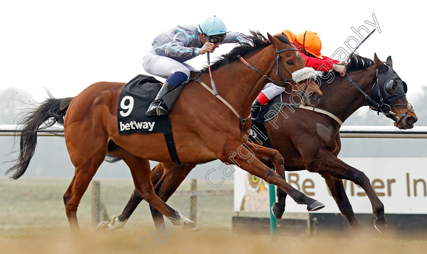 Attain-0004 
 ATTAIN (left, Pierre-Louis Jamin) beats WIDNES (right) in The Betway Casino Handicap Lingfield 3 Mar 2018 - Pic Steven Cargill / Racingfotos.com