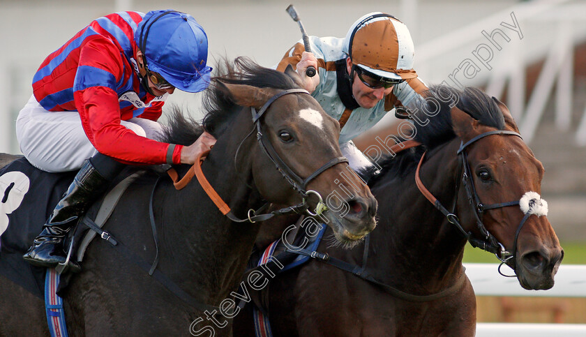 Land-Of-Winter-0006 
 LAND OF WINTER (left, James Doyle) beats CAYIRLI (right) in The Download The tote Placepot App Handicap
Goodwood 11 Oct 2020 - Pic Steven Cargill / Racingfotos.com