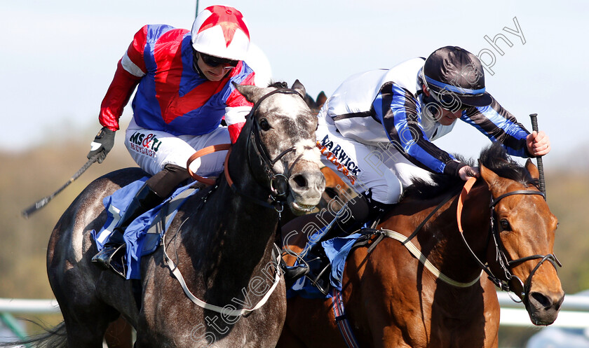 Saisons-D Or-0001 
 SAISONS D'OR (left, Jack Garritty) beats STRINGYBARK CREEK (right) in The racingtv.com Handicap
Nottingham 10 Apr 2019 - Pic Steven Cargill / Racingfotos.com