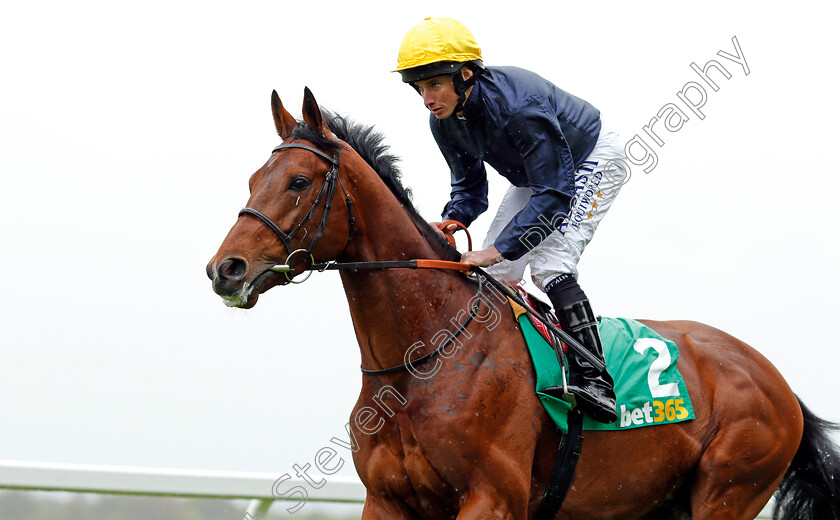 Crystal-Ocean-0002 
 CRYSTAL OCEAN (Ryan Moore) before winning The bet365 Gordon Richards Stakes Sandown 27 Apr 2018 - Pic Steven Cargill / Racingfotos.com