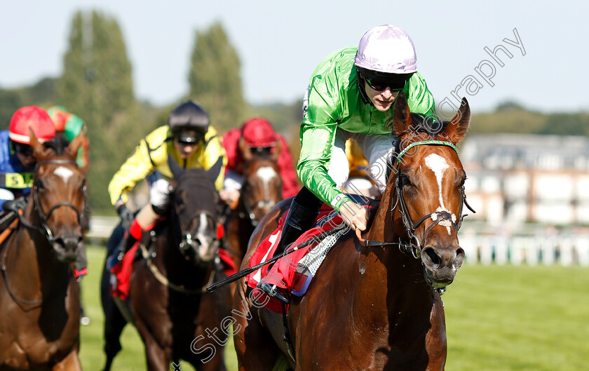 Barristan-The-Bold-0006 
 BARRISTAN THE BOLD (Richard Kingscote) wins The 188bet Supports The NSPCC Nursery
Sandown 1 Sep 2018 - Pic Steven Cargill / Racingfotos.com