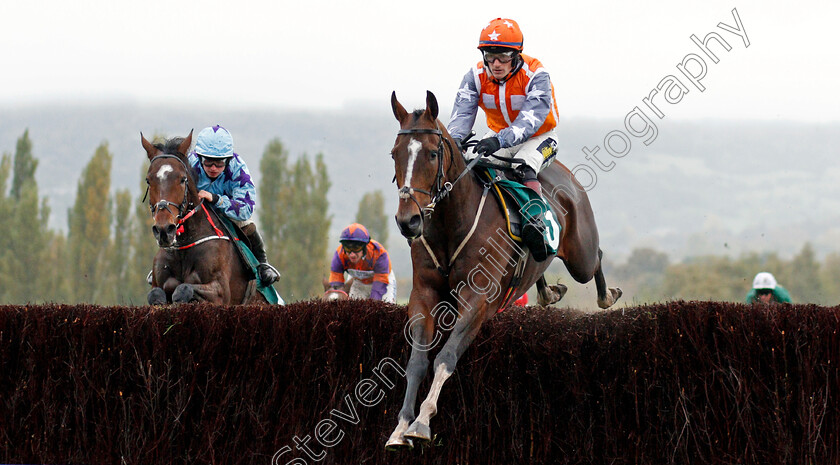 Topofthecotswolds-0001 
 TOPOFTHECOTSWOLDS (Sam Twiston-Davies)
Cheltenham 26 Oct 2019 - Pic Steven Cargill / Racingfotos.com