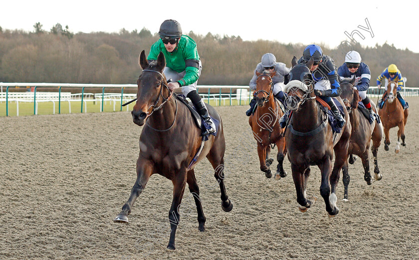 Fizzy-Feet-0002 
 FIZZY FEET (Richard Kingscote) beats KAMRA (right) in The Betway Heed Your Hunch Handicap
Lingfield 9 Dec 2019 - Pic Steven Cargill / Racingfotos.com