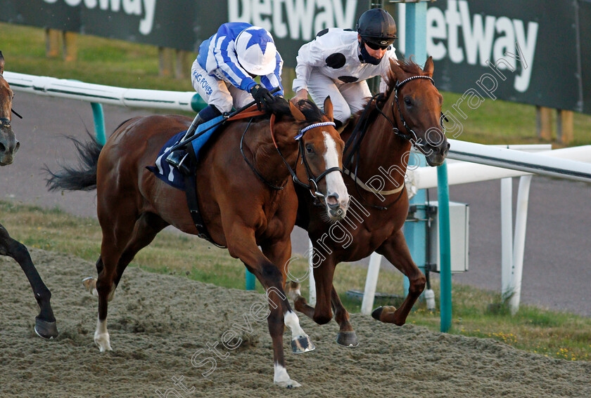 September-Power-0006 
 SEPTEMBER POWER (centre, Silvestre De Sousa) beats VIOLA (right) in The Read Andrew Balding On Betway Insider Fillies Handicap
Lingfield 5 Aug 2020 - Pic Steven Cargill / Racingfotos.com