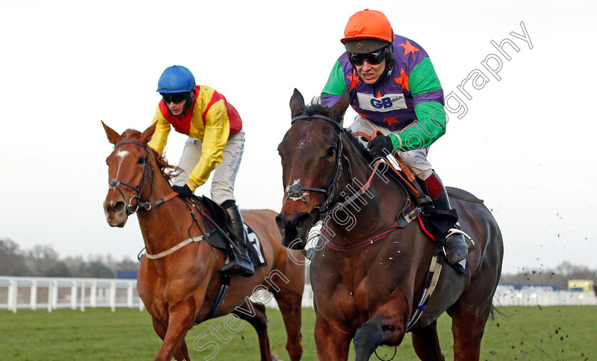 Code-Name-Lise-0004 
 CODE NAME LISE (right, Richard Johnson) beats MISS FAIRFAX (left) in The Dingley's Promise British EBF Mares Standard Open National Hunt Flat Race
Ascot 20 Feb 2021 - Pic Steven Cargill / Racingfotos.com