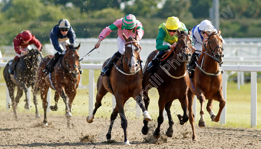 Metal-Merchant-0003 
 METAL MERCHANT (2nd right, William Buick) beats PRINCE NABEEL (centre) and CRACKOVIA (right) in The Ire-Incentive It Pays To Buy Irish EBF Restricted Novice Stakes
Chelmsford 7 Jun 2022 - Pic Steven Cargill / Racingfotos.com