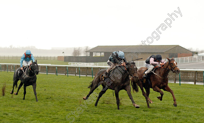 Freyja-0003 
 FREYJA (right, Ben Curtis) beats AIR PILOT (centre) in The Play 3-2-Win At Mansionbet James Seymour Stakes
Newmarket 31 Oct 2020 - Pic Steven Cargill / Racingfotos.com