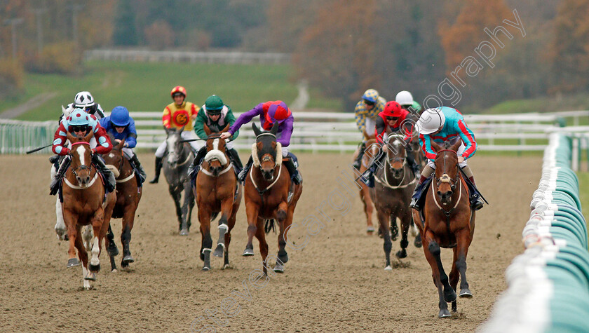 Lake-Shore-Drive-0003 
 LAKE SHORE DRIVE (Stevie Donohoe) wins The Betway Handicap Lingfield 21 Nov 2017 - Pic Steven Cargill / Racingfotos.com