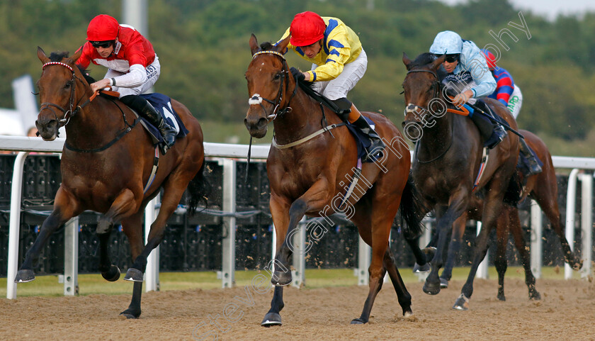 Poptronic-0005 
 POPTRONIC (centre, Sam James) beats ROGUE MILLENNIUM (left) in The Jenningsbet Hoppings Fillies Stakes
Newcastle 24 Jun 2022 - Pic Steven Cargill / Racingfotos.com