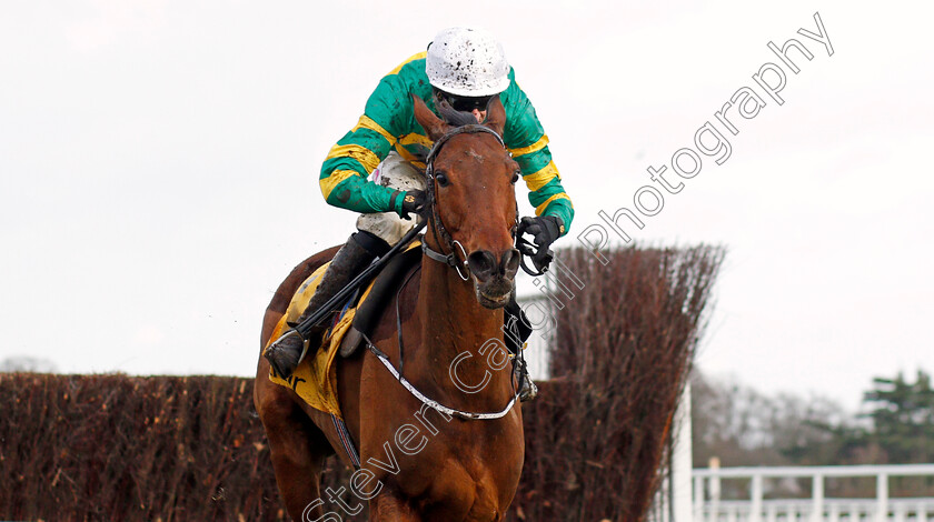 Fakir-D Oudairies-0005 
 FAKIR D'OUDAIRIES (Mark Walsh) wins The Betfair Ascot Chase
Ascot 19 Feb 2022 - Pic Steven Cargill / Racingfotos.com