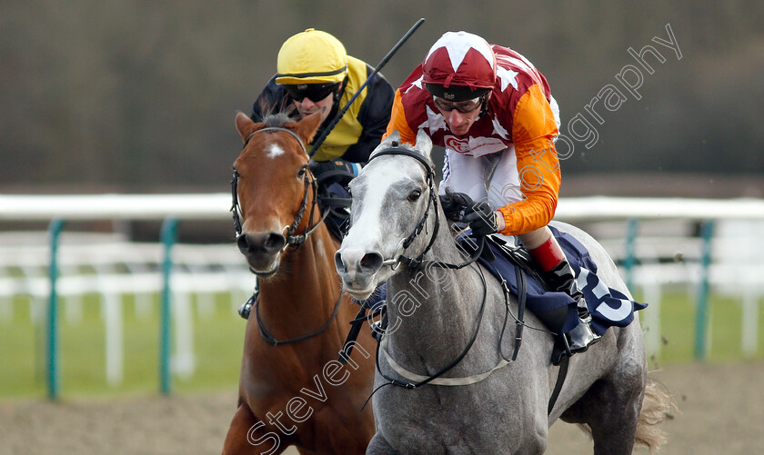 Lincoln-Spirit-0003 
 LINCOLN SPIRIT (Adam Kirby) wins The Ladbrokes Home Of The Odds Boost Handicap
Lingfield 18 Jan 2019 - Pic Steven Cargill / Racingfotos.com