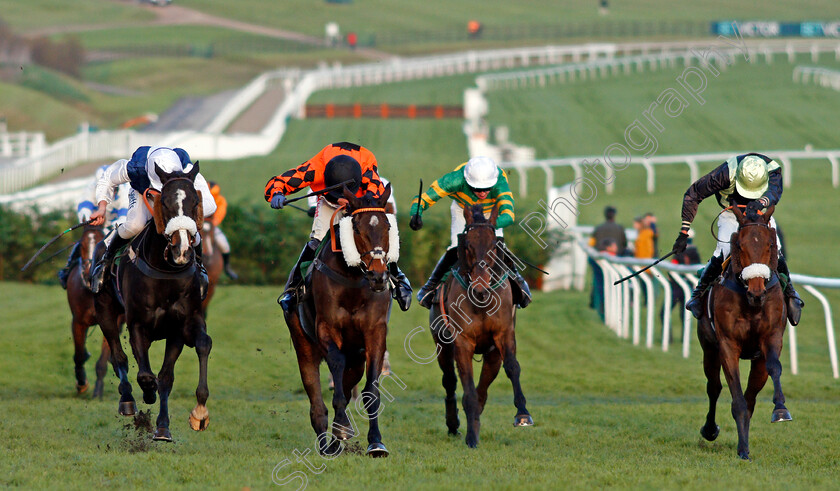 Kingswell-Theatre-0006 
 KINGSWELL THEATRE (2nd left, Tom Scudamore) beats VICOMTE DU SEUIL (left) and URGENT DE GREGAINE (right) in The Glenfarclas Cross Country Handicap Chase Cheltenham 17 Nov 2017 - Pic Steven Cargill / Racingfotos.com