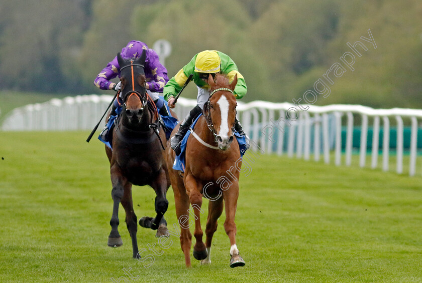 Ey-Up-Its-Jazz-0002 
 EY UP ITS JAZZ (right, Ray Dawson) beats AUTUMN ANGEL (left) in The Carling Handicap
Leicester 29 Apr 2023 - Pic Steven Cargill / Racingfotos.com