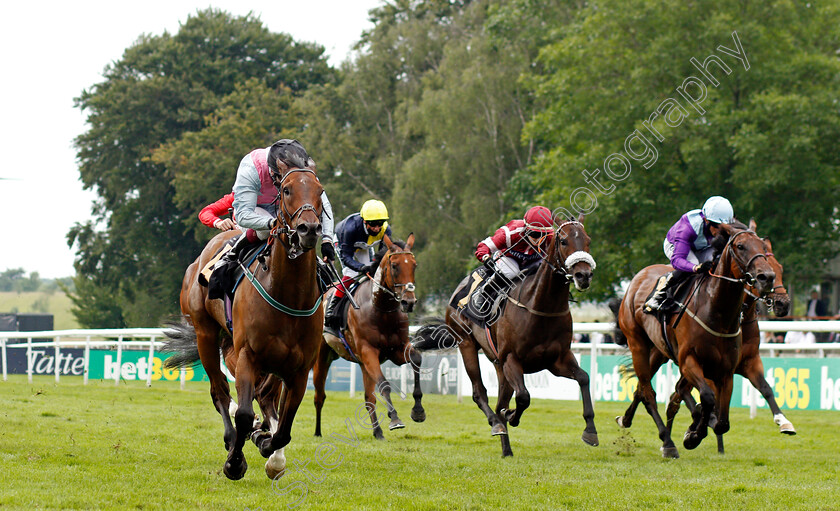 La-Maquina-0001 
 LA MAQUINA (Oisin Murphy) wins The Cash Out At bet365 Handicap
Newmarket 9 Jul 2021 - Pic Steven Cargill / Racingfotos.com