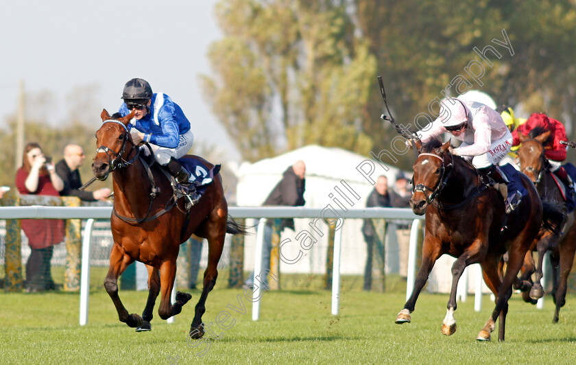 Shaara-0002 
 SHAARA (Dane O'Neill) beats A CAPPELLA (right) in The British Stallion Studs EBF Fillies Novice Stakes
Yarmouth 19 Oct 2021 - Pic Steven Cargill / Racingfotos.com