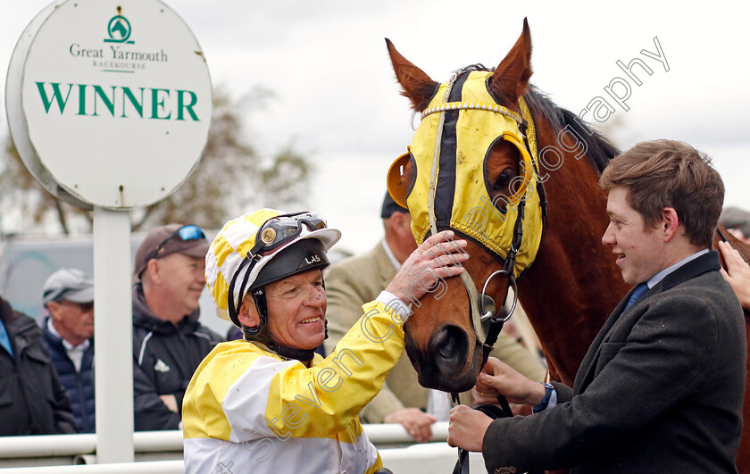 Lost-In-Time-0008 
 LOST IN TIME (Jimmy Quinn) after winning The Racing With Resilience Headways Winning Spirit Handicap 
Yarmouth 22 Oct 2024 - Pic Steven Cargill / Racingfotos.com