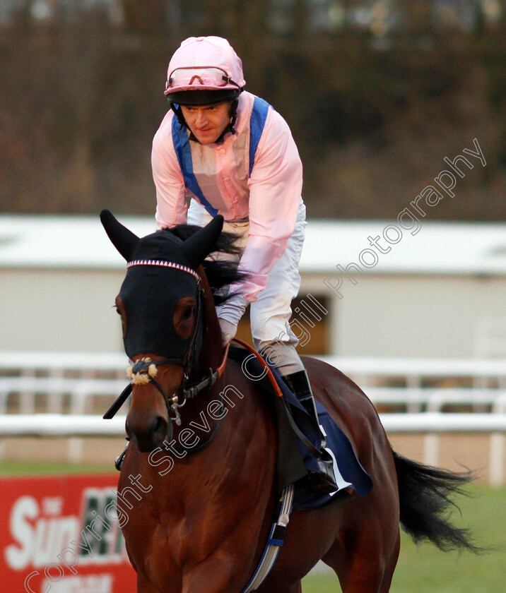 Global-Pass-0001 
 GLOBAL PASS (Liam Keniry) Wolverhampton 4 Jan 2018 - Pic Steven Cargill / Racingfotos.com