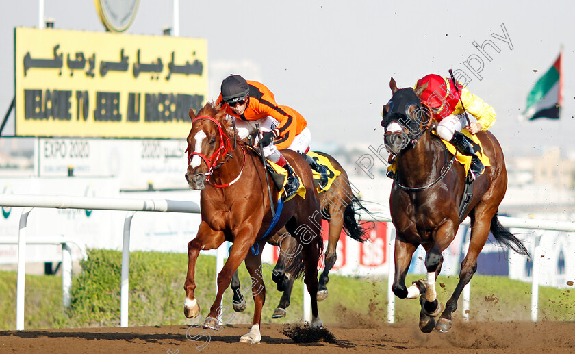 Lavaspin-0003 
 LAVASPIN (right, Richard Mullen) beats ATTA ALLA (left) in The Roma Capannelle Maiden Jebel Ali 9 Mar 2018 - Pic Steven Cargill / Racingfotos.com