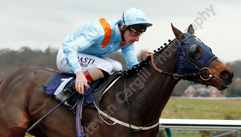 Axel-Jacklin-0005 
 AXEL JACKLIN (Adam Kirby) wins The Ladbrokes Claiming Stakes
Lingfield 25 Jan 2019 - Pic Steven Cargill / Racingfotos.com