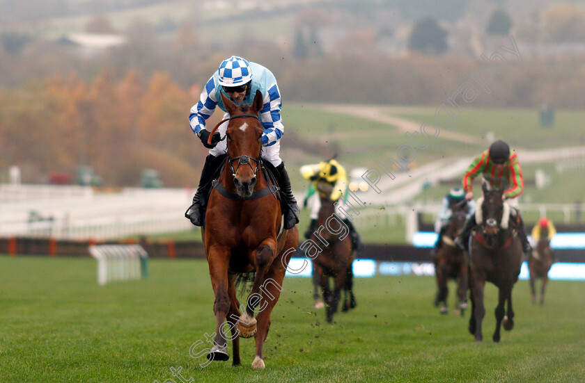 Bun-Doran-0006 
 BUN DORAN (Paddy Brennan) wins The BetVictor Handicap Chase
Cheltenham 16 Nov 2018 - Pic Steven Cargill / Racingfotos.com