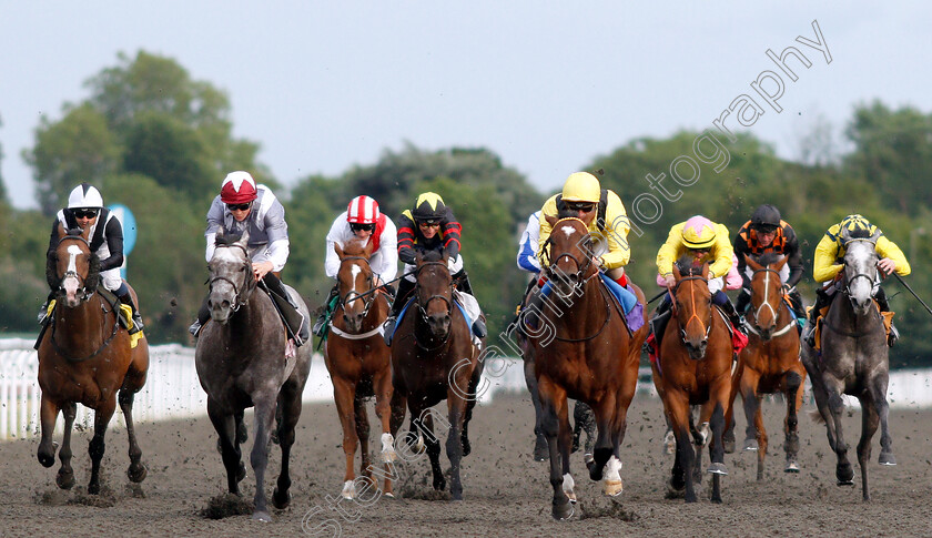 Mawakib-0002 
 MAWAKIB (centre, Andrea Atzeni) beats NEFARIOUS (2nd left) in The 32Red.com Handicap
Kempton 5 Jun 2019 - Pic Steven Cargill / Racingfotos.com