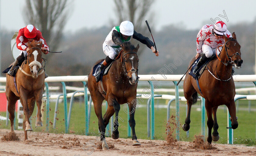 Motajaasid-0001 
 MOTAJAASID (centre, Finley Marsh) beats EARL OF BUNNACURRY (right) and ROMAN DE BRUT (left) in The sunracing.co.uk Handicap
Southwell 11 Dec 2018 - Pic Steven Cargill / Racingfotos.com