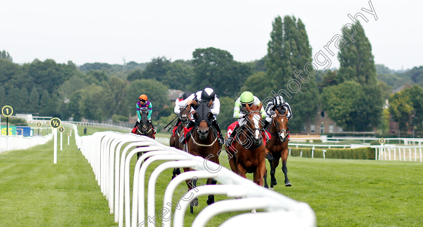 Victory-Chime-0001 
 VICTORY CHIME (left, Harry Bentley) beats MARRONNIER (right) in The Hampton Court Handicap
Sandown 25 Jul 2019 - Pic Steven Cargill / Racingfotos.com