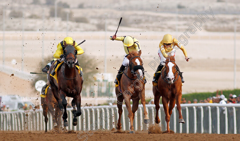 Last-Surprise-0001 
 LAST SURPRISE (centre, James Doyle) beats HAMAMA (right) and SADEEDD (left) in The Shadwell Farm Conditions Stakes
Jebel Ali 24 Jan 2020 - Pic Steven Cargill / Racingfotos.com