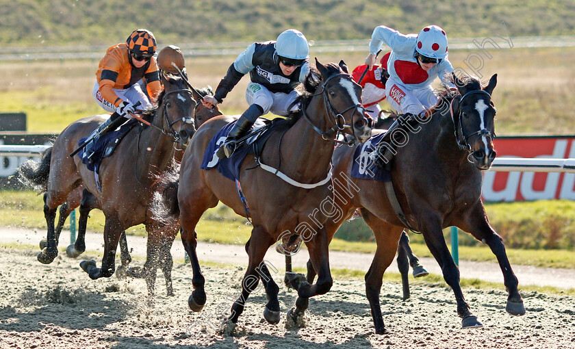 Byford-0001 
 BYFORD (centre, Jason Hart) beats CHARLIE ARTHUR (right) in The Betway Handicap
Lingfield 26 Feb 2021 - Pic Steven Cargill / Racingfotos.com